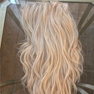 Blonde Tape in Hair Extension